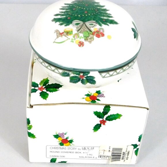 Christmas Story by Mikasa Round Candy Box 4 1/2" Tree Presents Discontinued - Picture 11 of 13